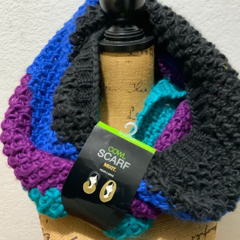 New Multicolored knit Women’s cowl scarfs